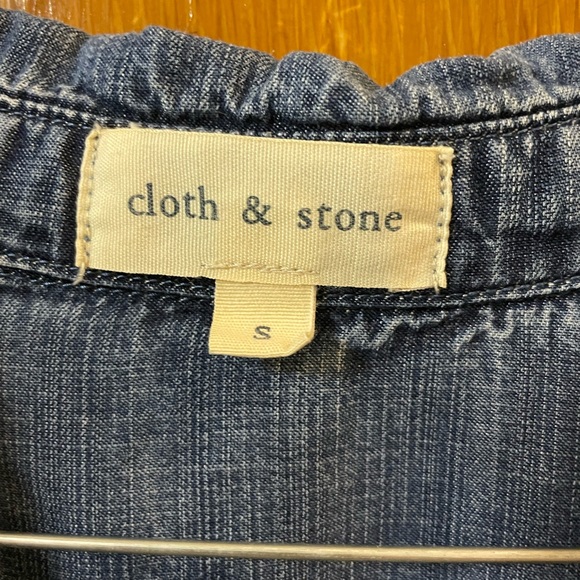 Cloth and stone button down - Picture 4 of 6